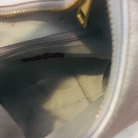 Purse - Picture 2 of 3